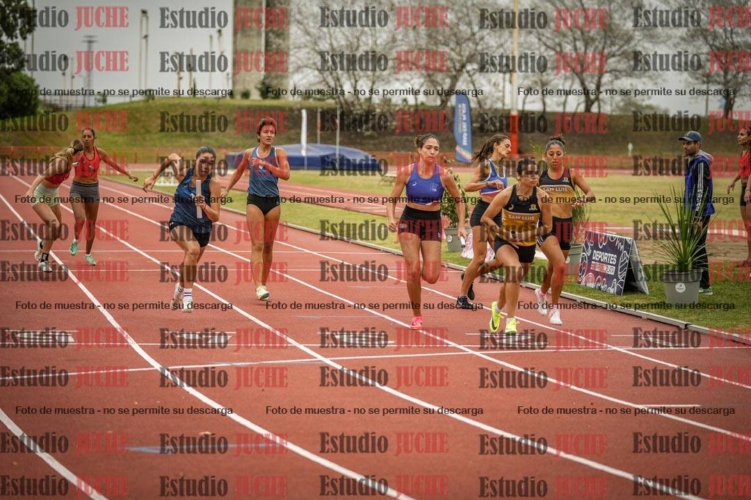 Fotos de las postas 4x400 m llanos de mujeres