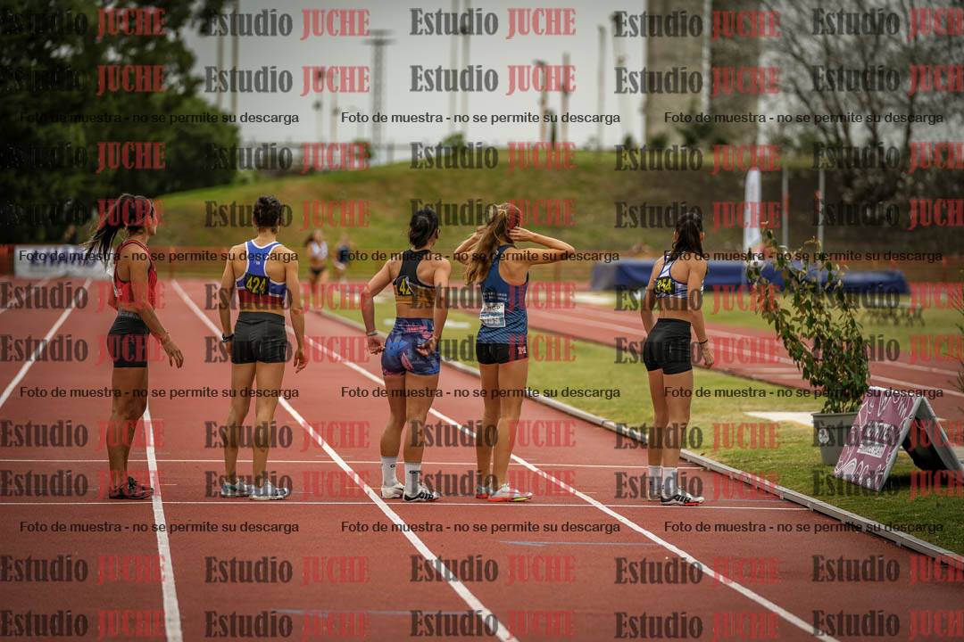 Fotos de las postas 4x400 m llanos de mujeres