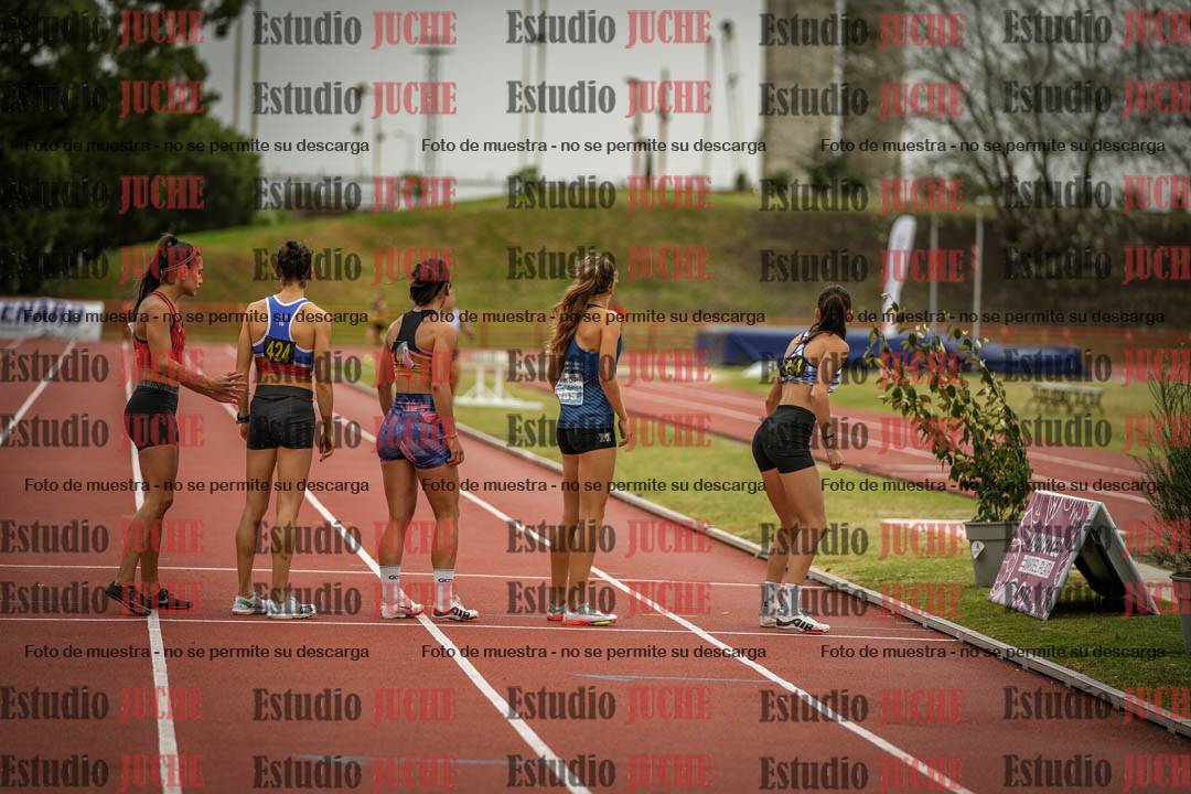Fotos de las postas 4x400 m llanos de mujeres