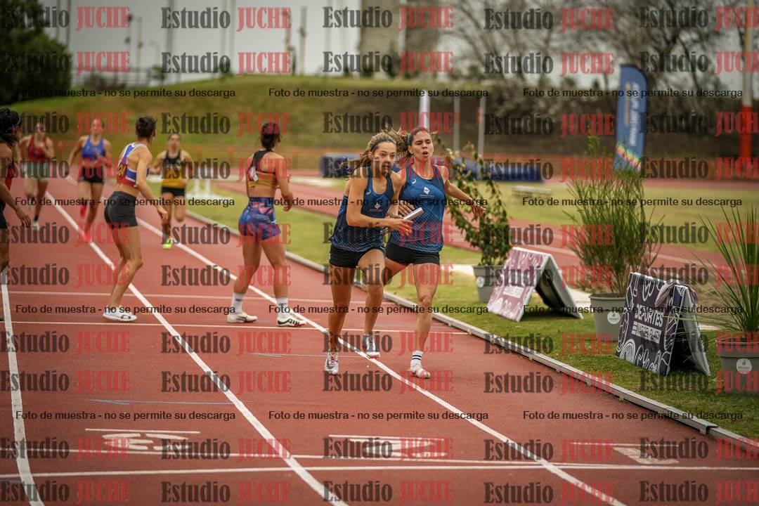 Fotos de las postas 4x400 m llanos de mujeres