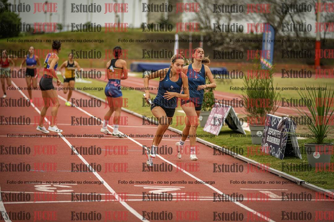 Fotos de las postas 4x400 m llanos de mujeres