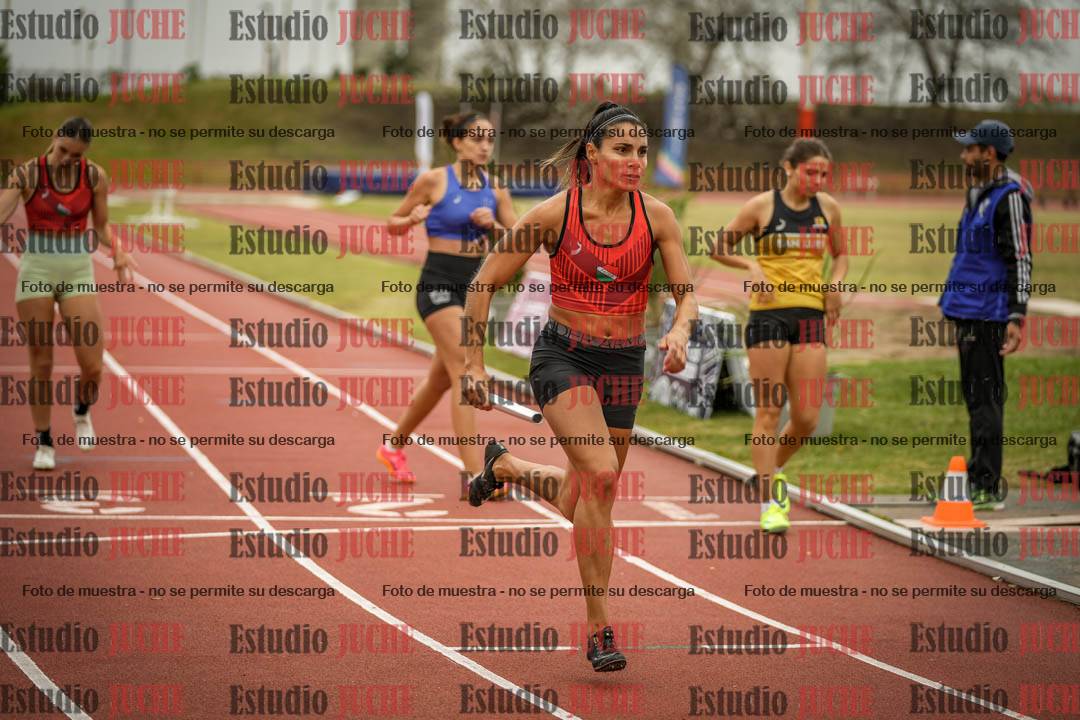 Fotos de las postas 4x400 m llanos de mujeres