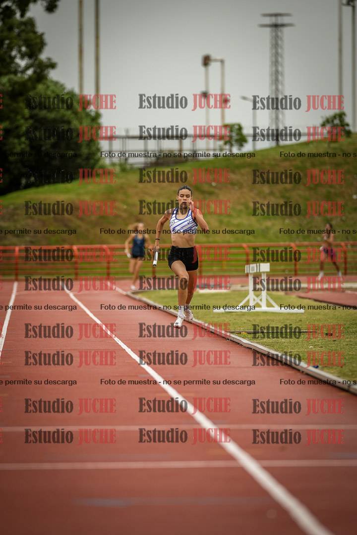 Fotos de las postas 4x400 m llanos de mujeres