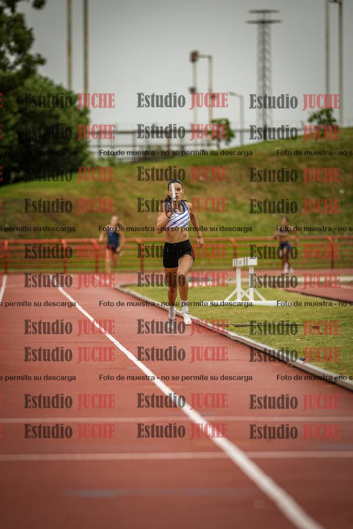 Fotos de las postas 4x400 m llanos de mujeres