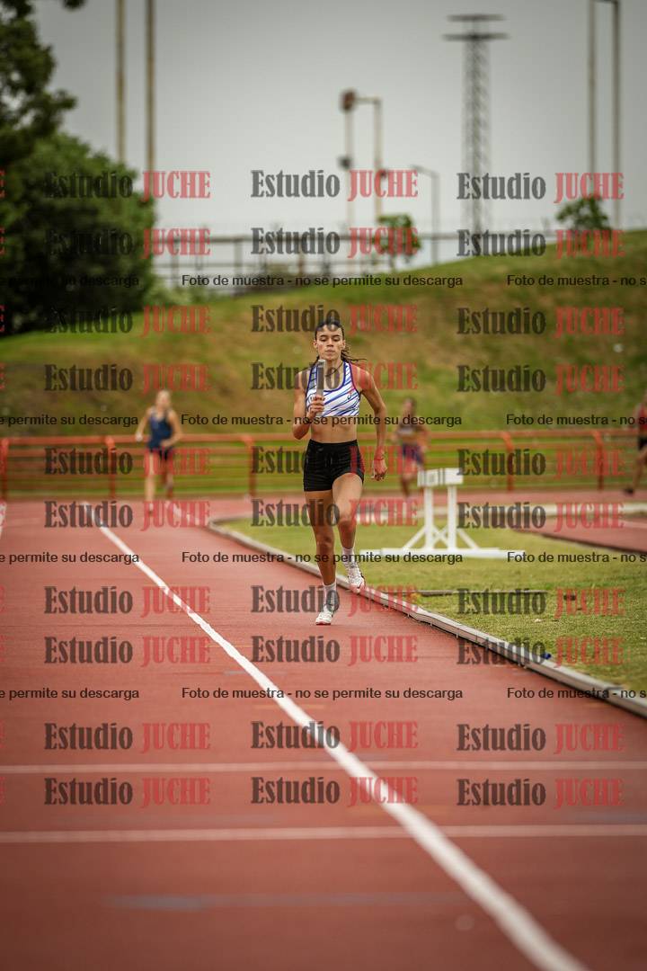 Fotos de las postas 4x400 m llanos de mujeres