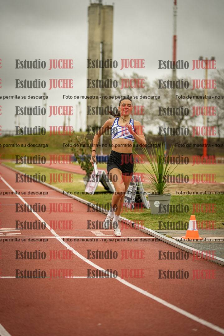 Fotos de las postas 4x400 m llanos de mujeres