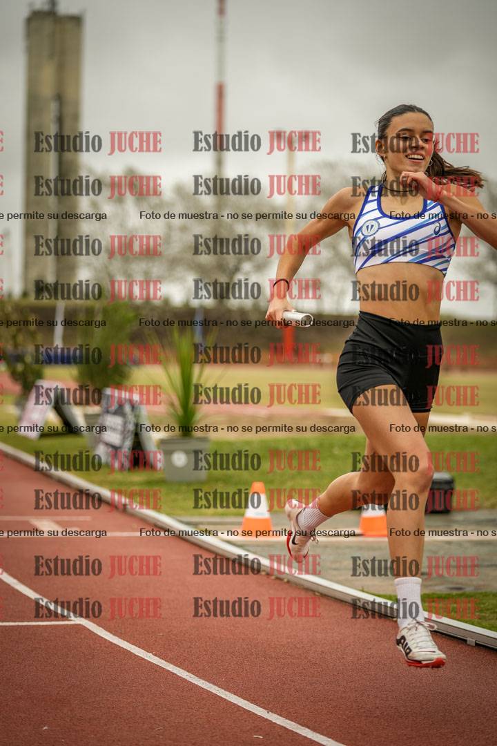 Fotos de las postas 4x400 m llanos de mujeres