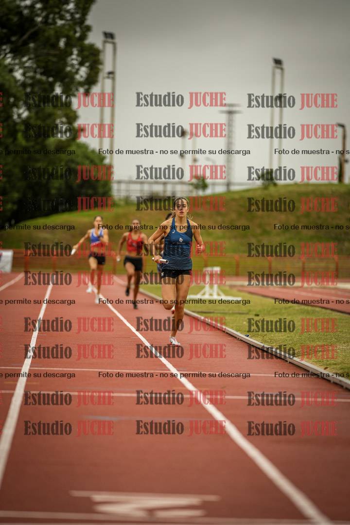 Fotos de las postas 4x400 m llanos de mujeres
