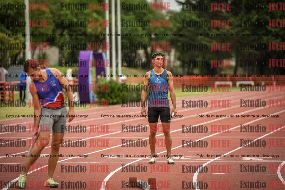 Fotos de las postas 4x400 m llanos de varones