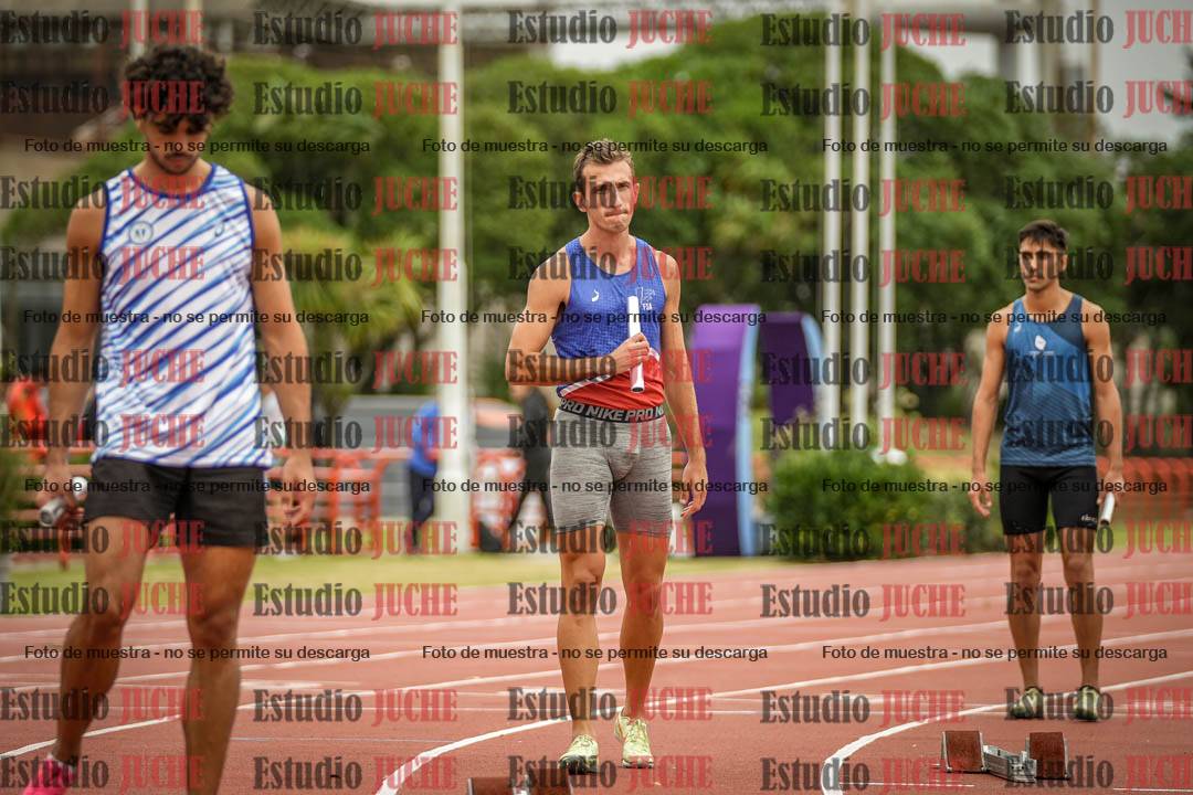 Fotos de las postas 4x400 m llanos de varones