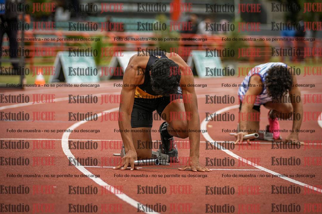Fotos de las postas 4x400 m llanos de varones
