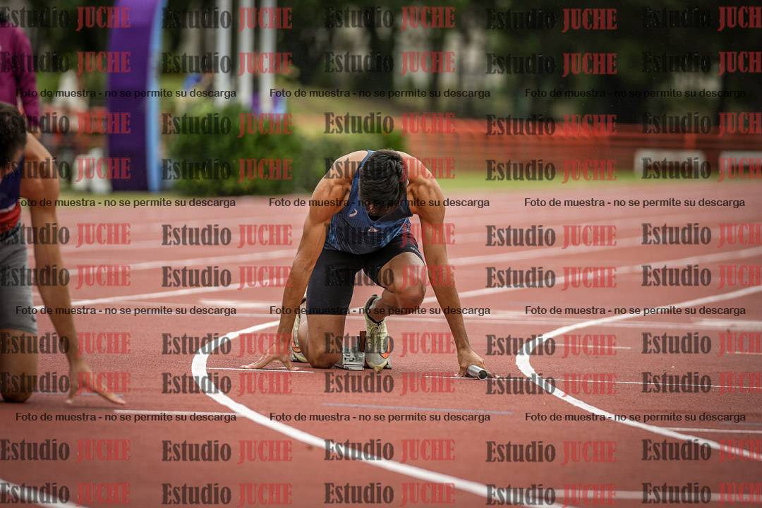 Fotos de las postas 4x400 m llanos de varones