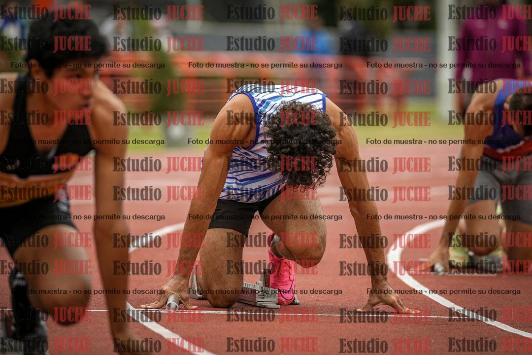 Fotos de las postas 4x400 m llanos de varones