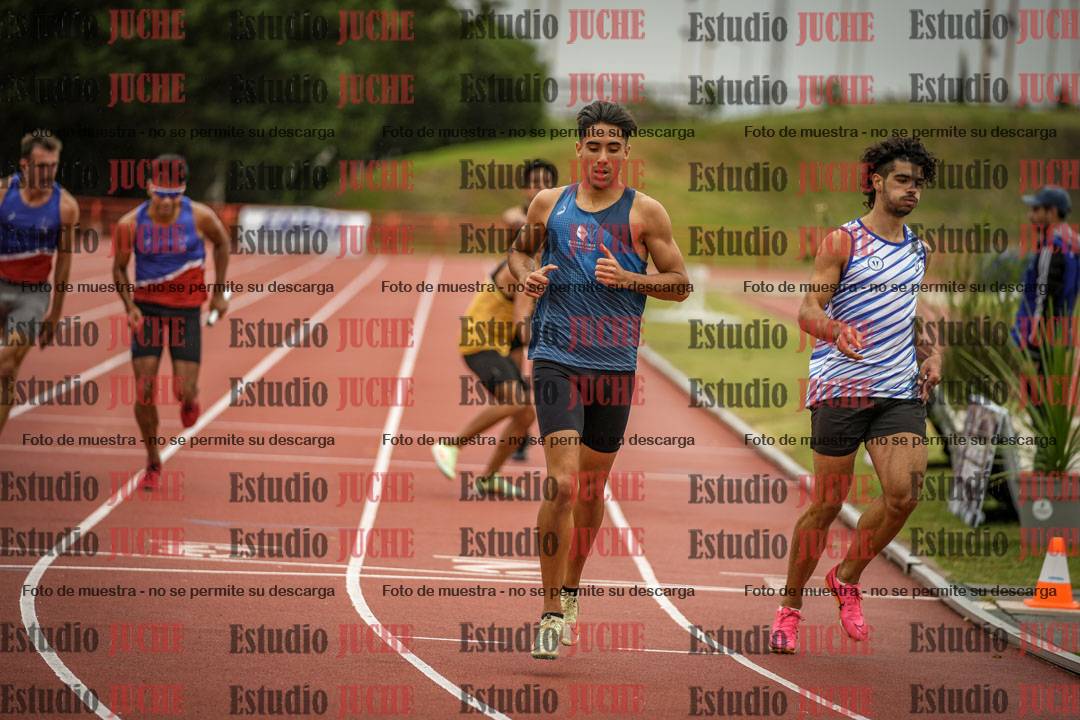 Fotos de las postas 4x400 m llanos de varones