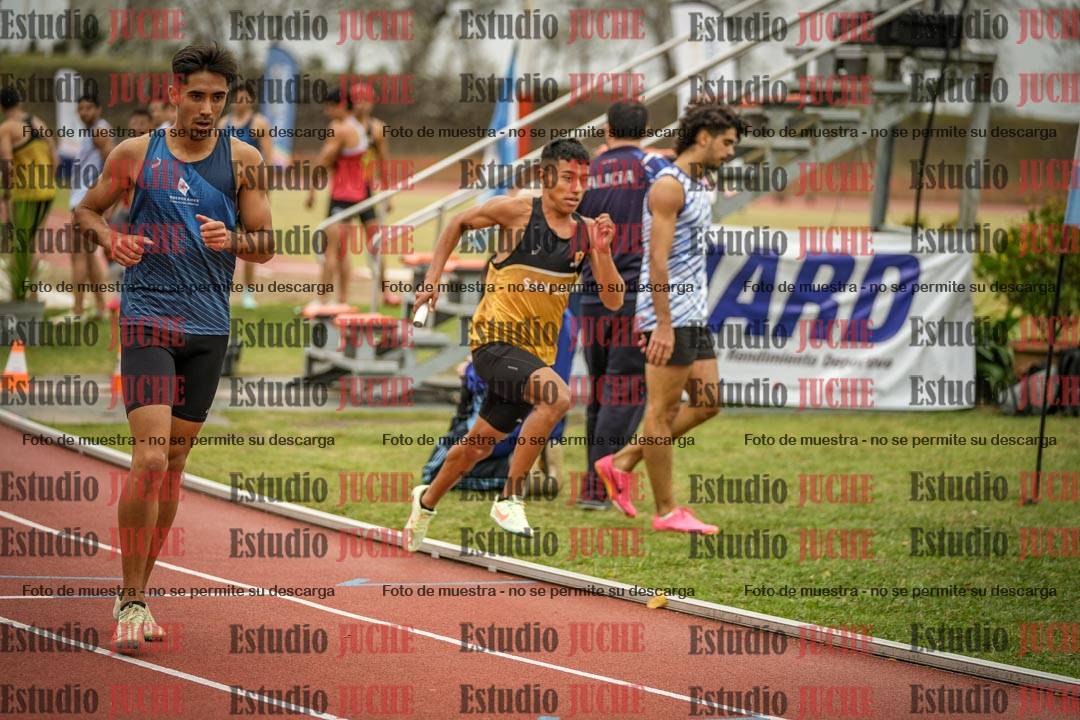 Fotos de las postas 4x400 m llanos de varones