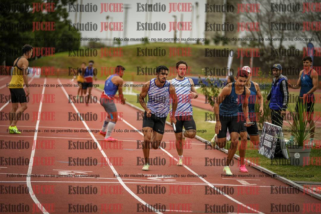 Fotos de las postas 4x400 m llanos de varones