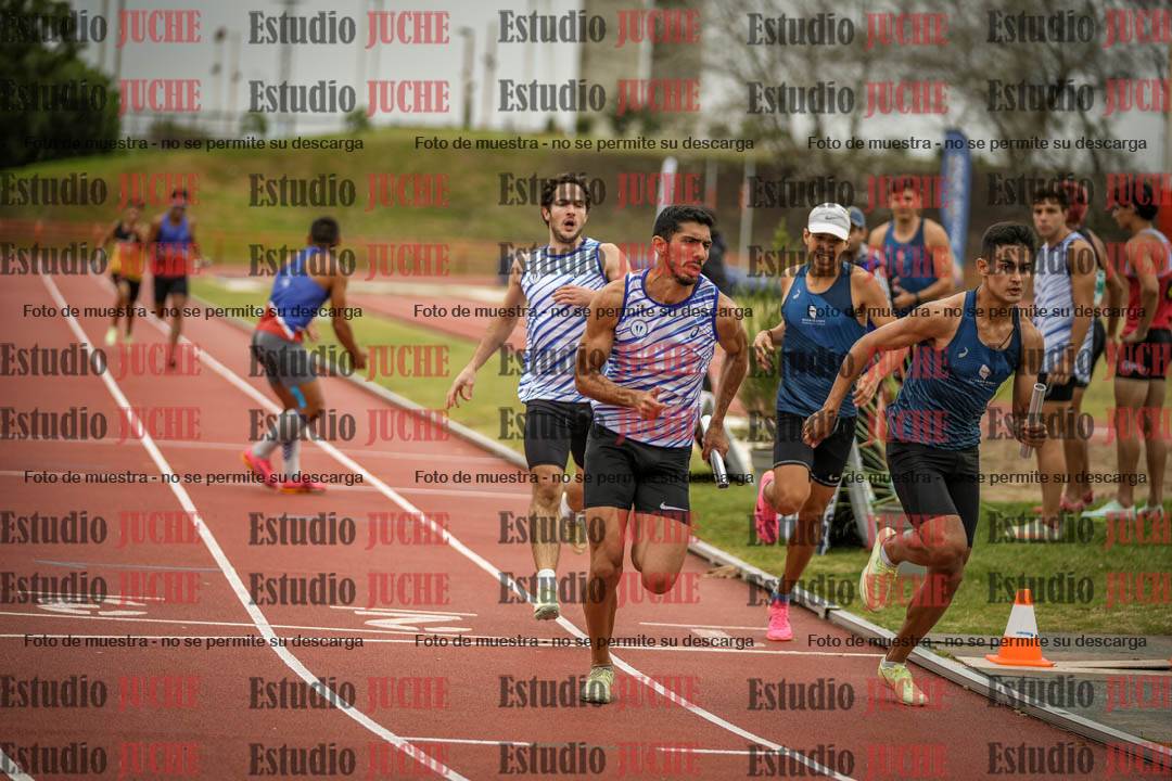 Fotos de las postas 4x400 m llanos de varones