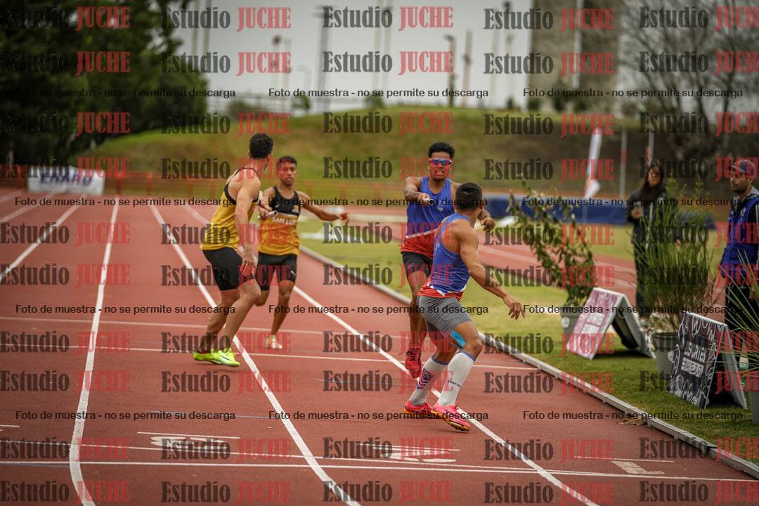 Fotos de las postas 4x400 m llanos de varones