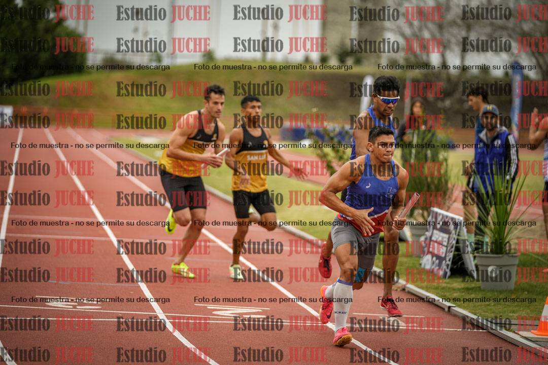 Fotos de las postas 4x400 m llanos de varones