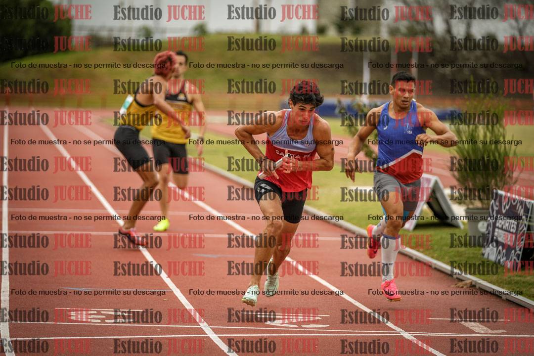 Fotos de las postas 4x400 m llanos de varones