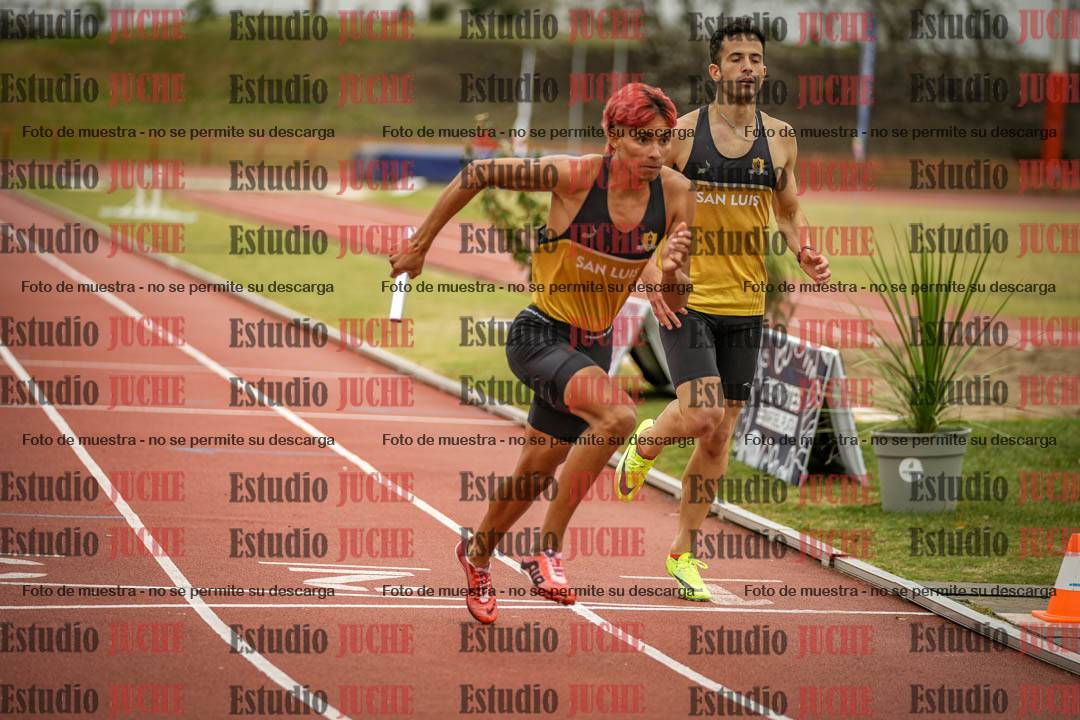 Fotos de las postas 4x400 m llanos de varones