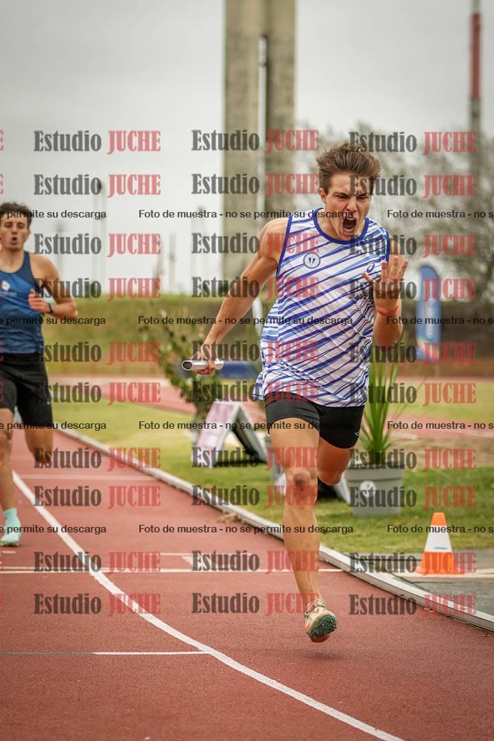 Fotos de las postas 4x400 m llanos de varones