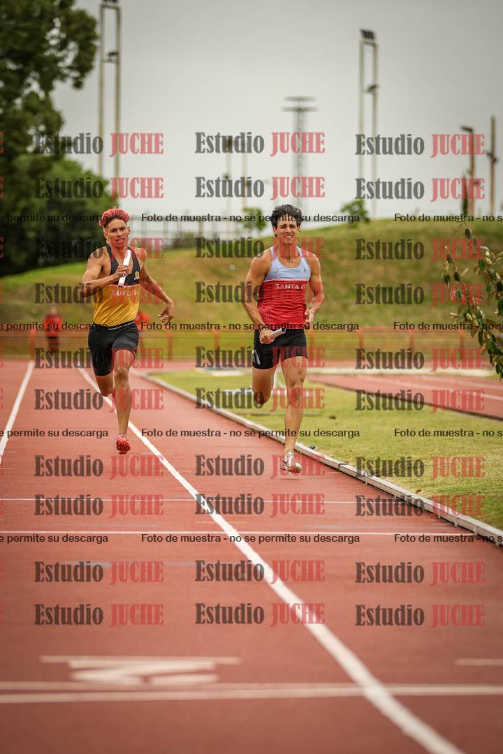 Fotos de las postas 4x400 m llanos de varones