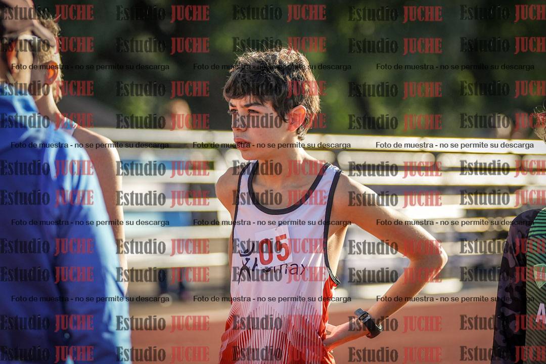 Fotos de los 2400 m llanos de varones