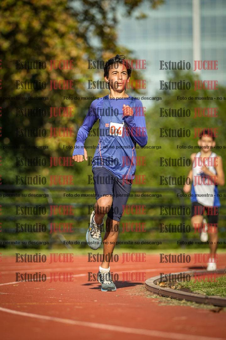 Fotos de los 2400 m llanos de varones