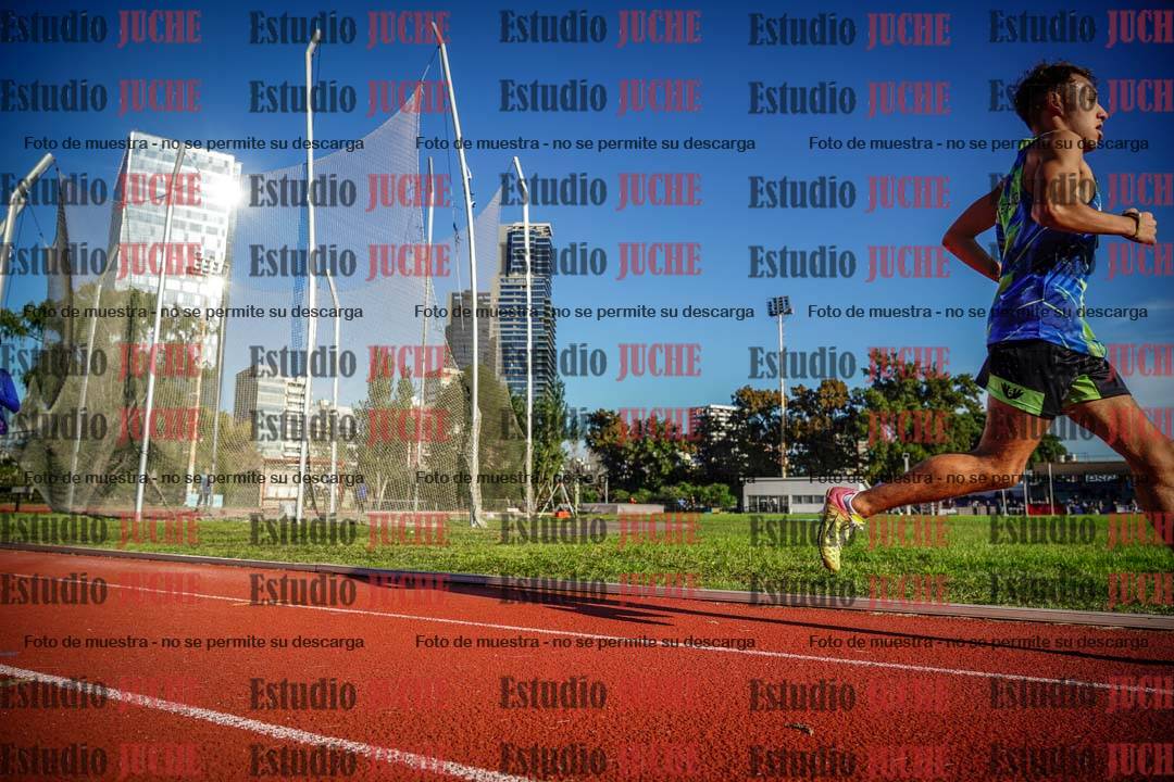 Fotos de los 2400 m llanos de varones