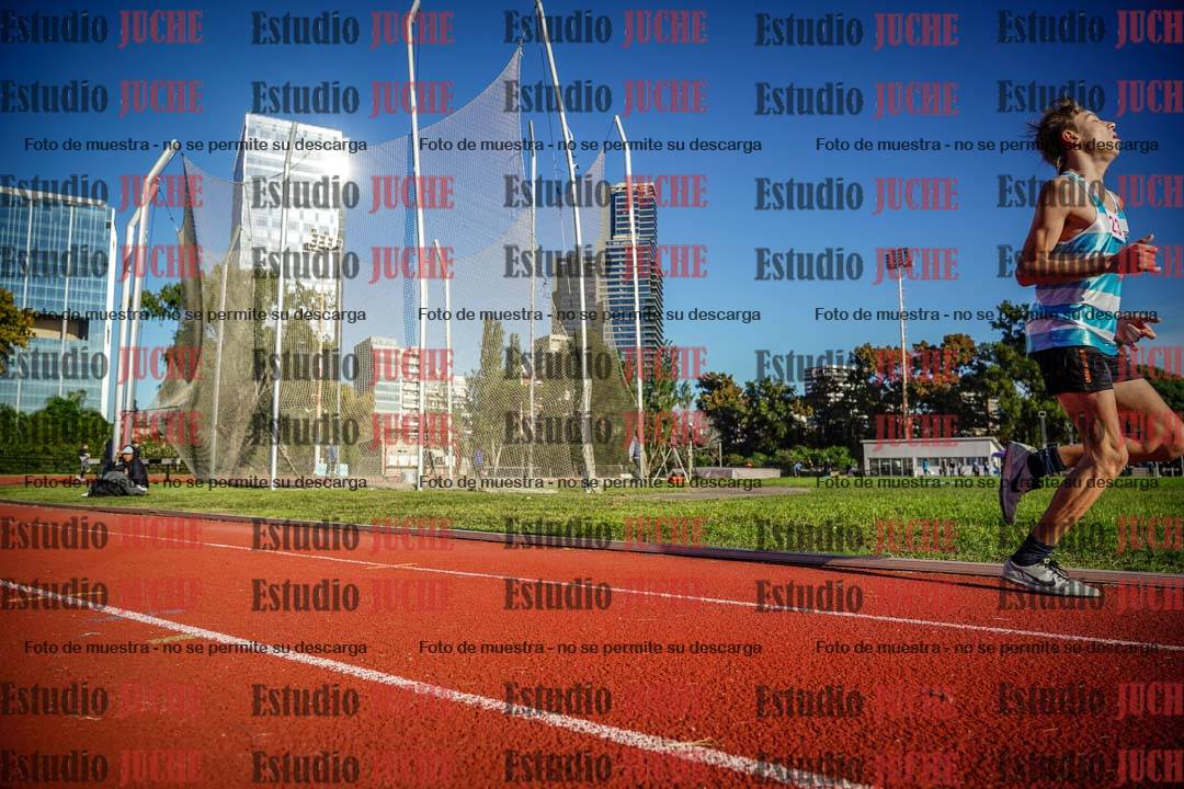 Fotos de los 2400 m llanos de varones