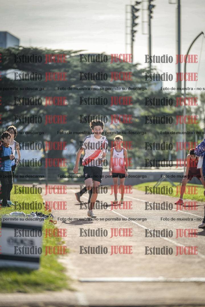 Fotos del salto en largo varones - U14