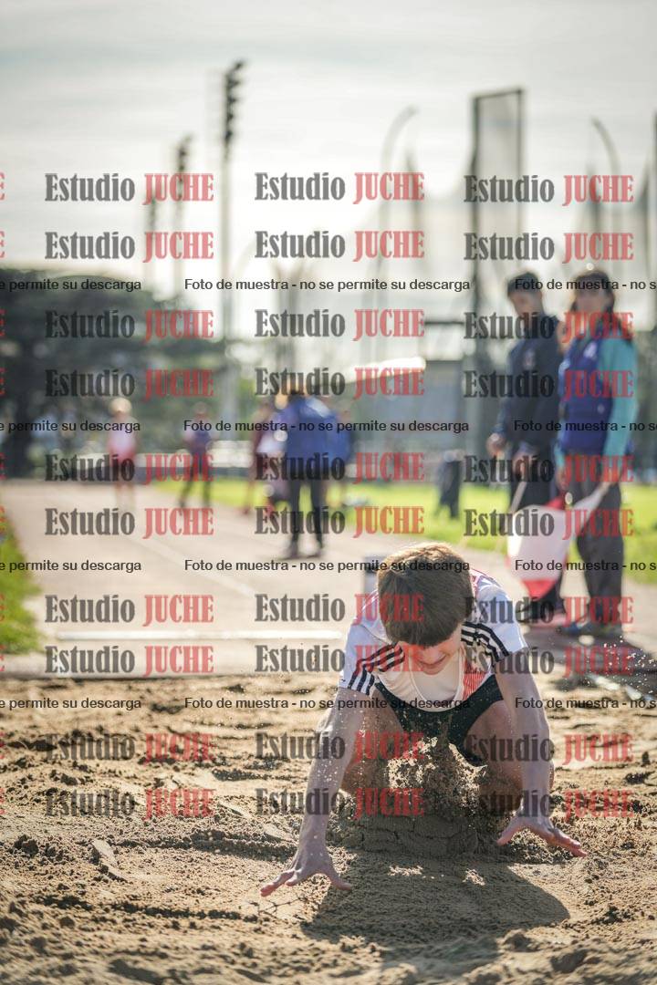 Fotos del salto en largo varones - U14