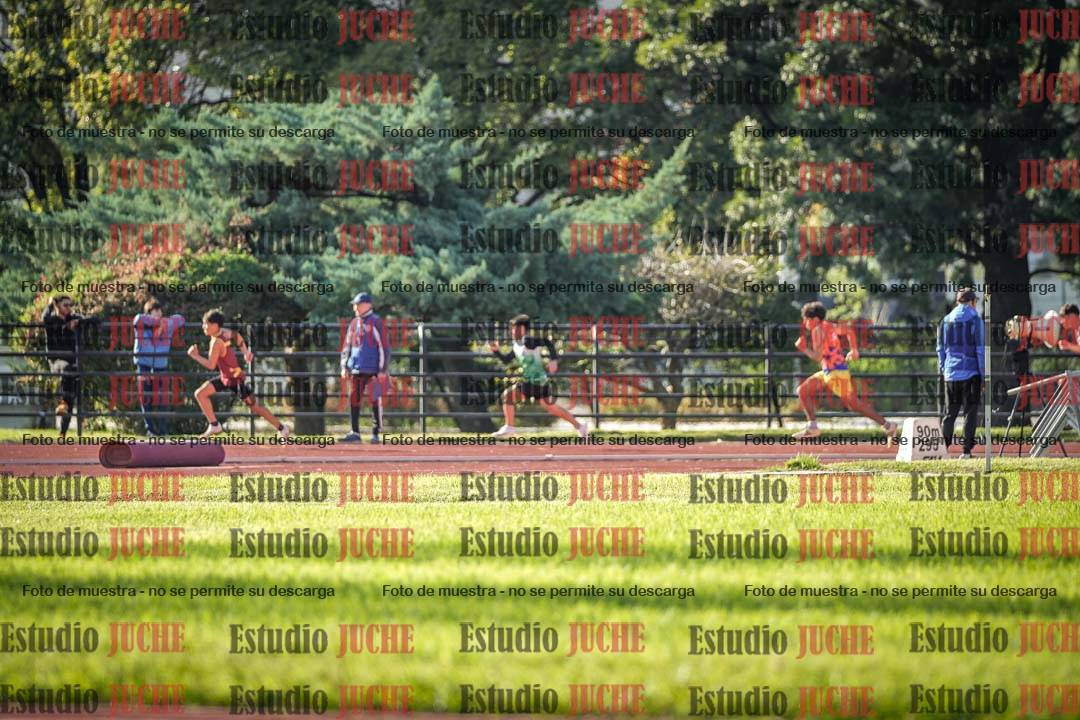 Fotos de los 200 m llanos de varones