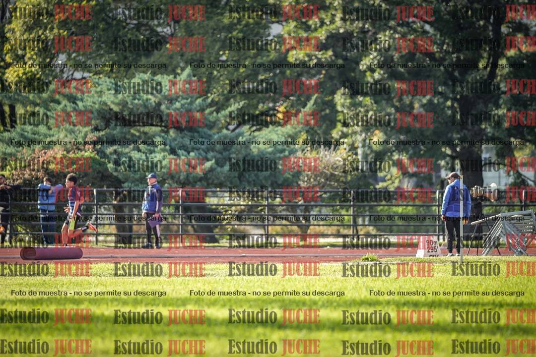 Fotos de los 200 m llanos de varones