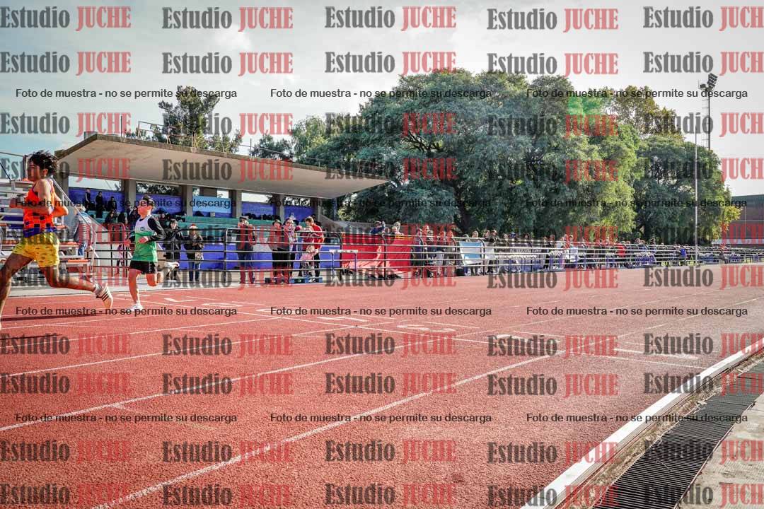 Fotos de los 200 m llanos de varones