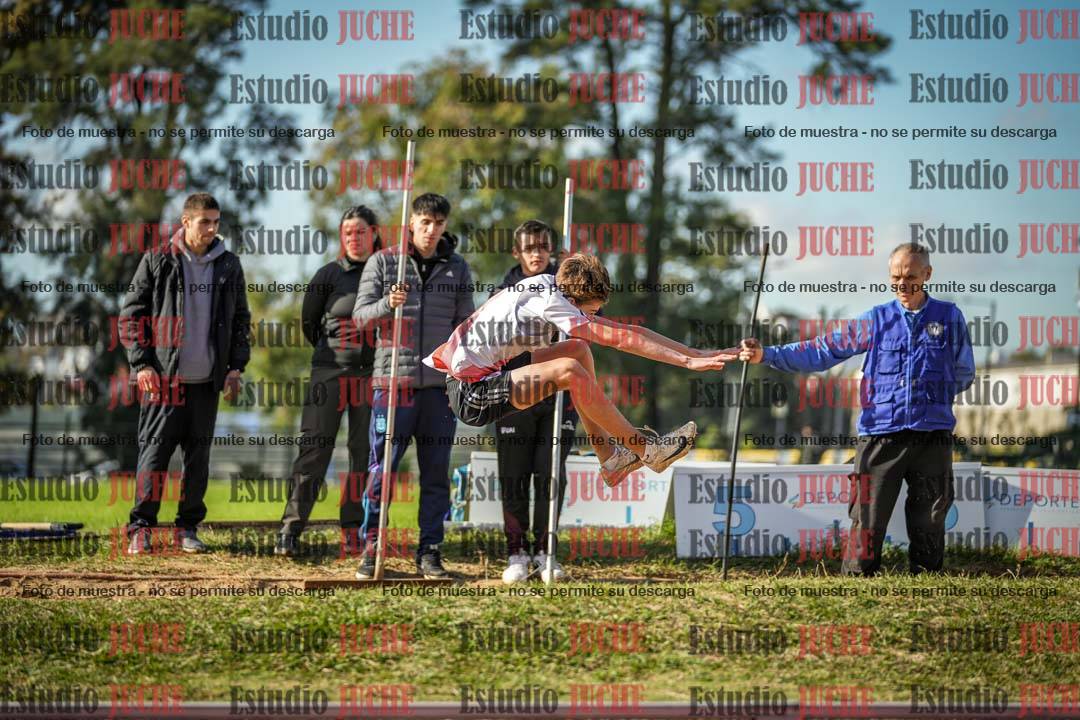 Fotos del salto en largo varones - U14