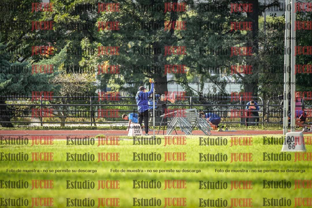 Fotos de los 200 m llanos de varones