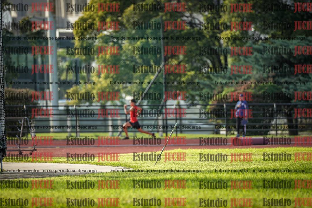 Fotos de los 200 m llanos de varones
