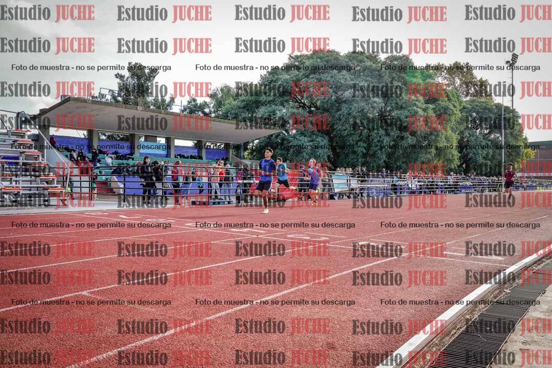 Fotos de los 200 m llanos de varones