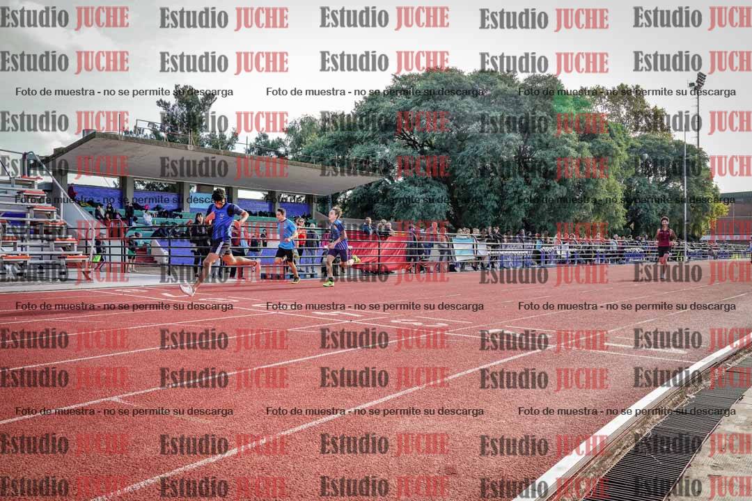 Fotos de los 200 m llanos de varones