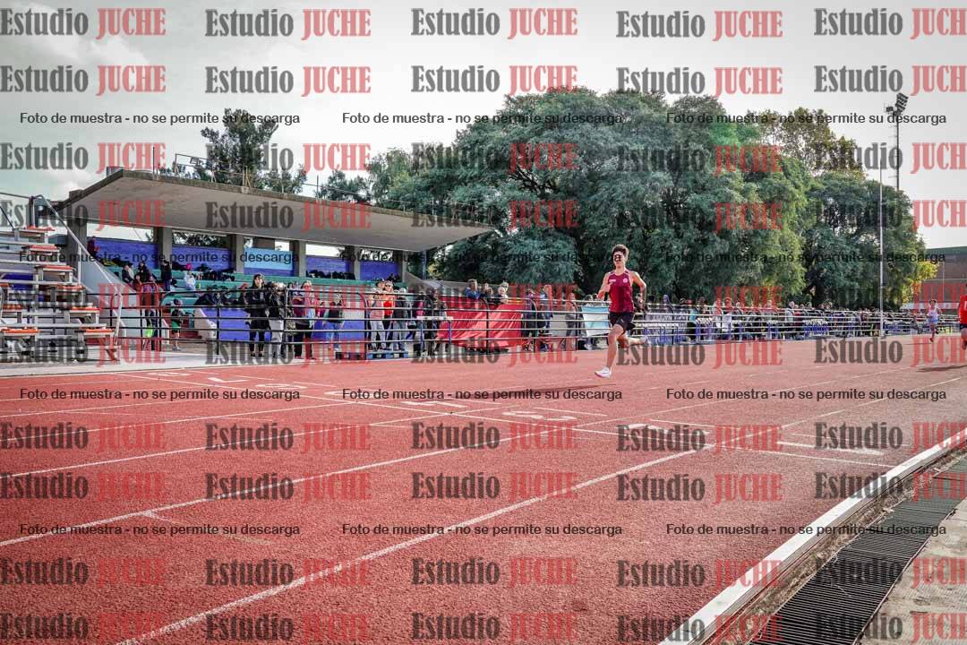 Fotos de los 200 m llanos de varones