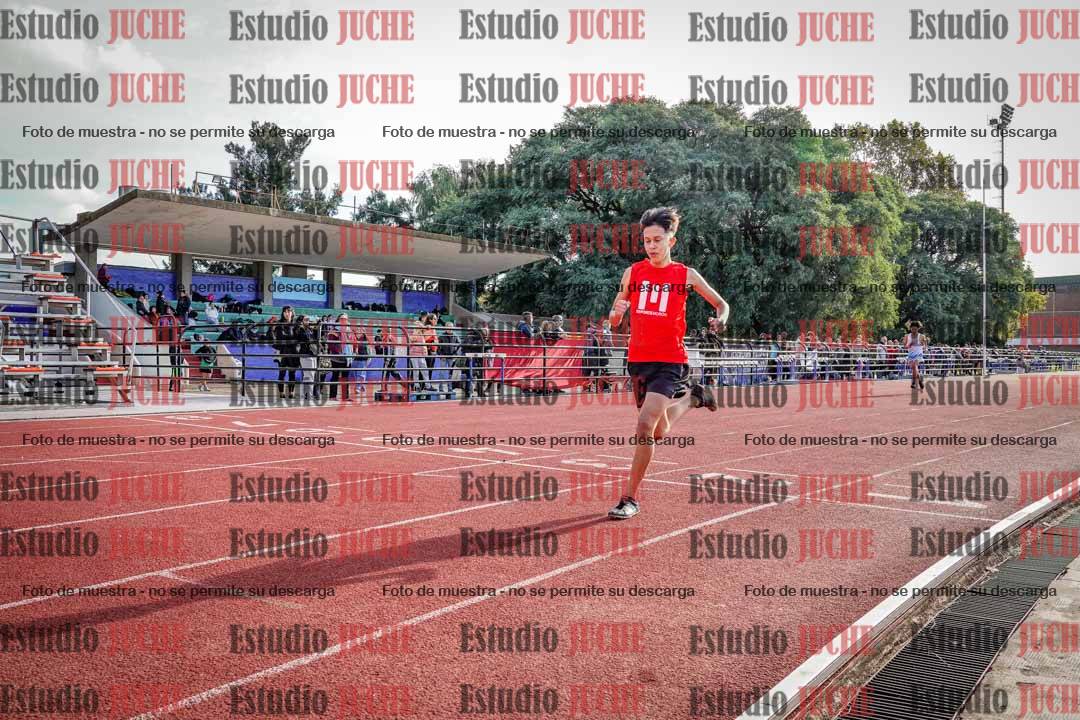 Fotos de los 200 m llanos de varones
