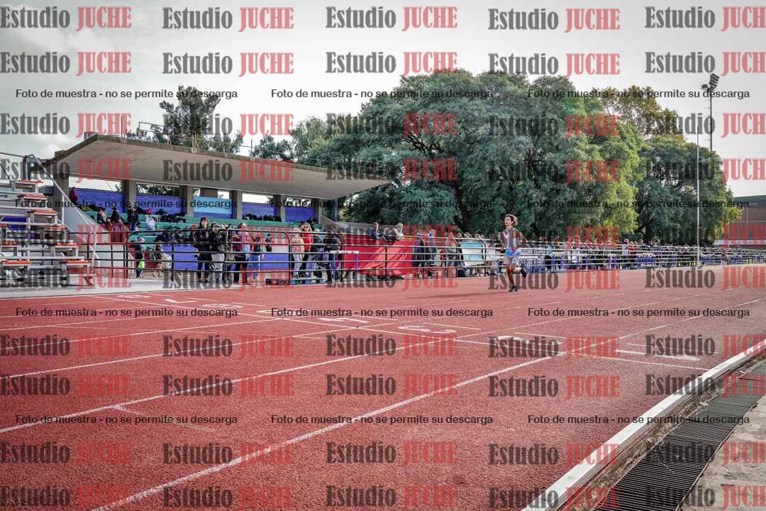 Fotos de los 200 m llanos de varones