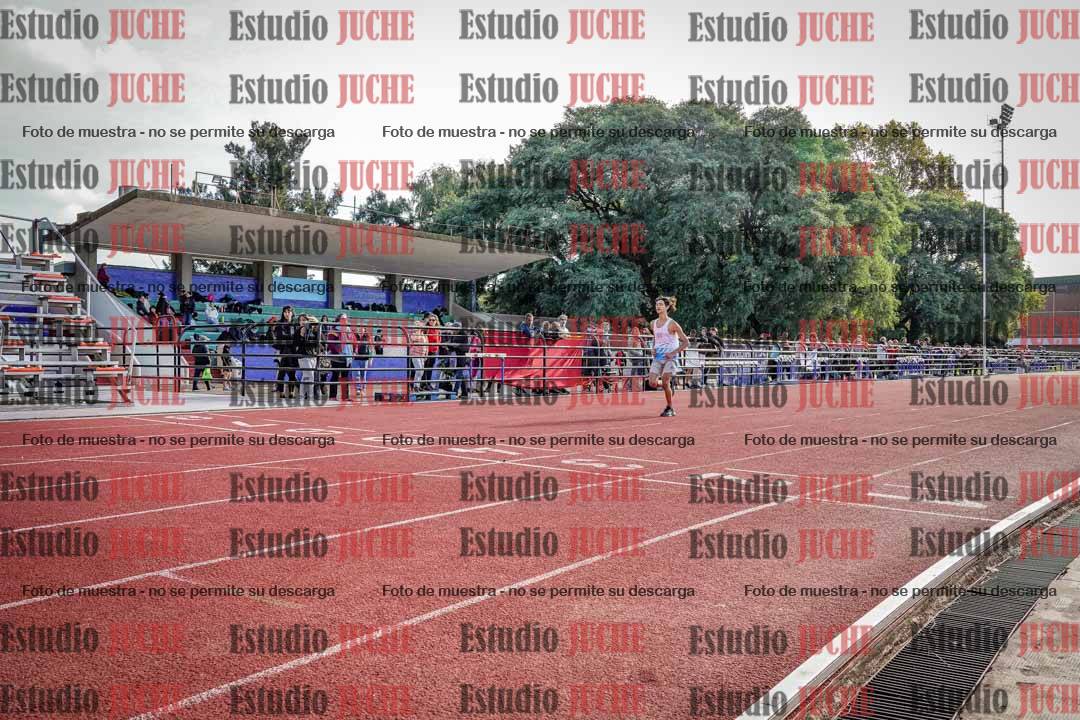 Fotos de los 200 m llanos de varones