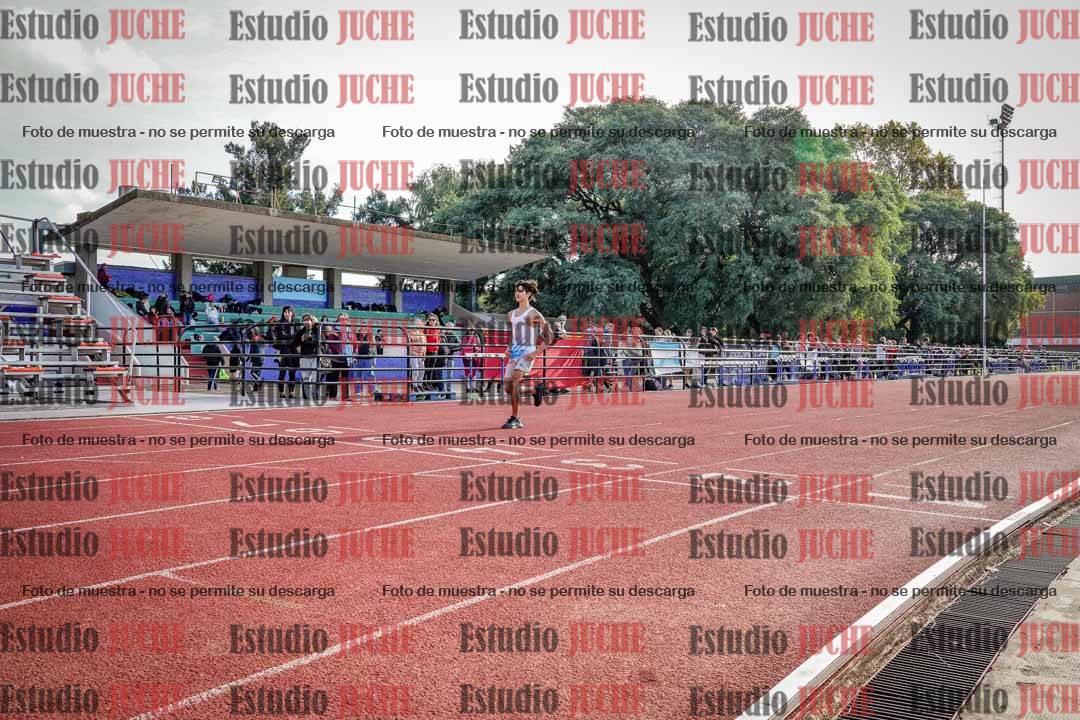 Fotos de los 200 m llanos de varones