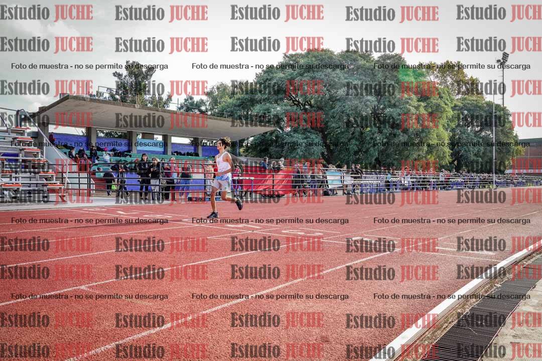 Fotos de los 200 m llanos de varones