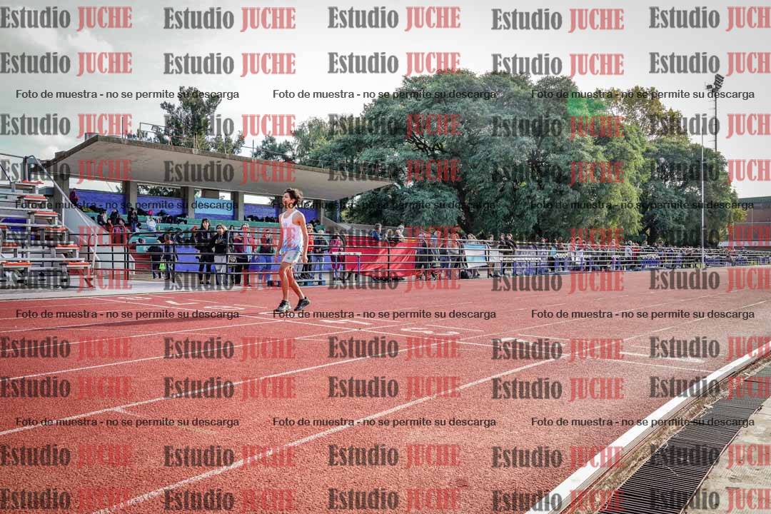 Fotos de los 200 m llanos de varones