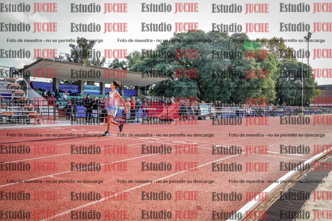 Fotos de los 200 m llanos de varones