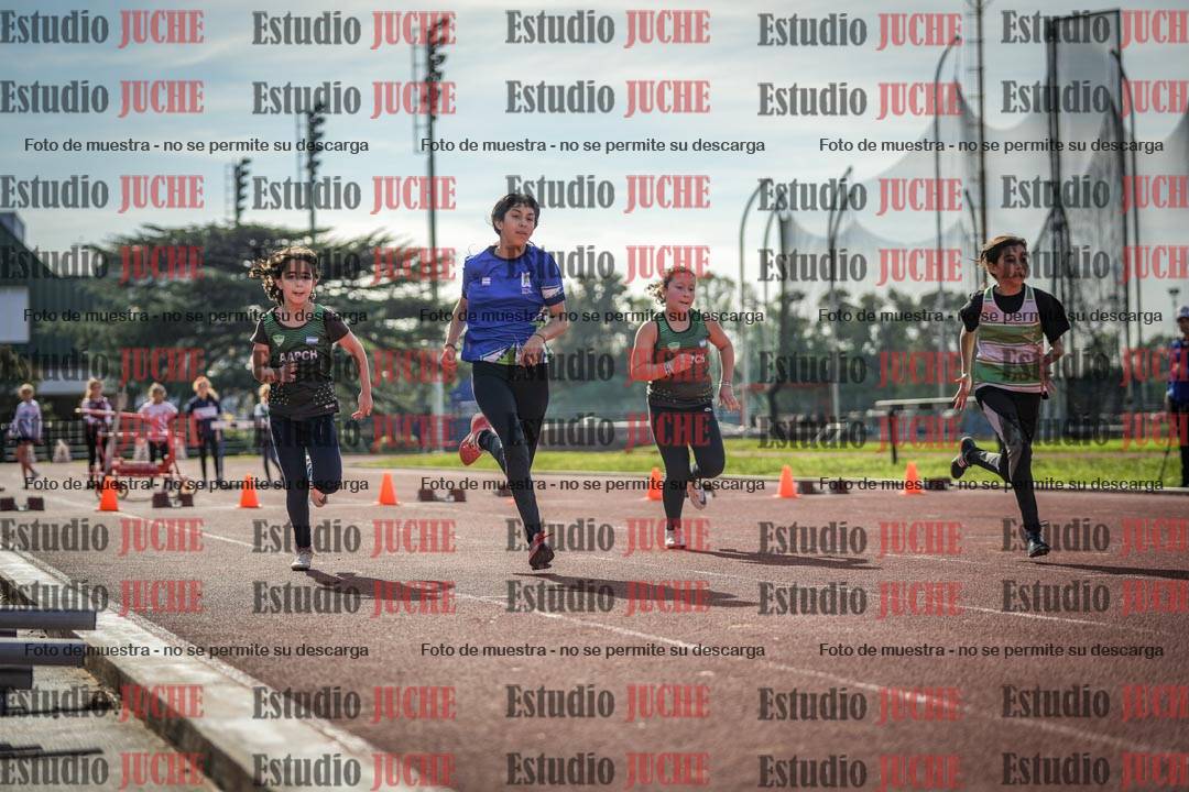 Fotos de los 50 m llanos de mujeres